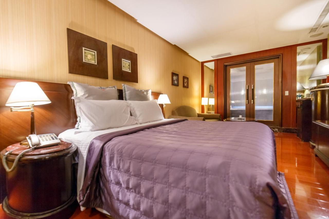 Love Tree Motel Тайбэй Экстерьер фото