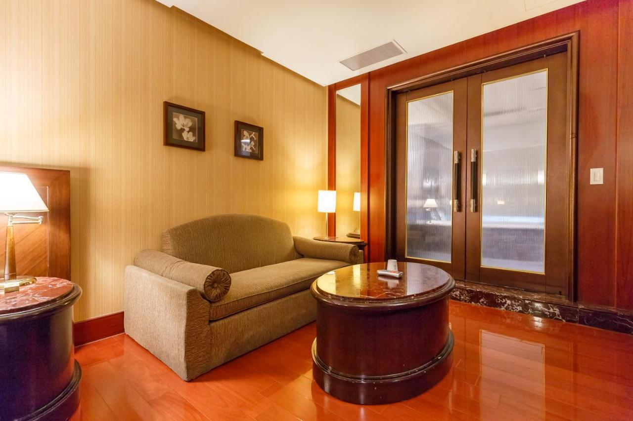 Love Tree Motel Тайбэй Экстерьер фото