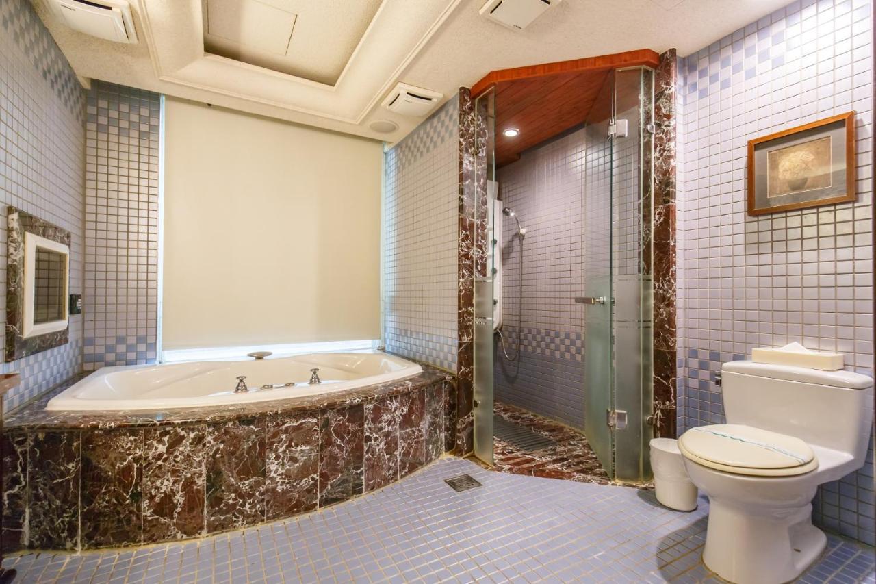 Love Tree Motel Тайбэй Экстерьер фото